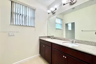 12585 NW 32nd Manor, Sunrise, FL 33323 - Photo 11