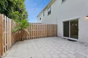 2645 SE 17th St, Homestead, FL 33035 - Photo 13