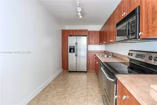 401 69th St, Miami Beach, FL 33141 - Photo 9
