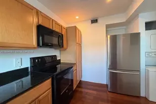 7207 Bay Dr, Miami Beach, FL 33141 - Photo 5