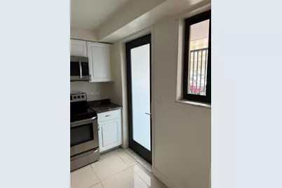 301 Golden Isles Dr #112, Hallandale Beach, FL 33009 - Photo 15