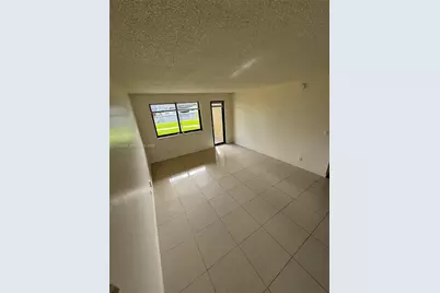 301 Golden Isles Dr #112, Hallandale Beach, FL 33009 - Photo 29