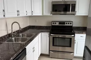 301 Golden Isles Dr, Hallandale Beach, FL 33009 - Photo 13