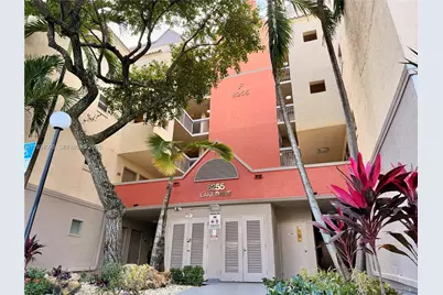 8255 Lake Dr #506, Doral, FL 33166 - Photo 1