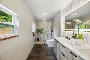 1363 Biarritz Dr, Miami Beach, FL 33141 - Photo 21