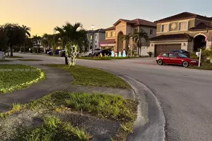 15730 SW 140th St, Miami, FL 33196 - Photo 9