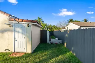 15450 SW 157th Terrace, Miami, FL 33187 - Photo 13