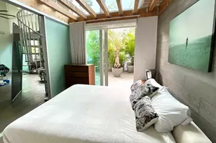 221 Jefferson Ave, Miami Beach, FL 33139 - Photo 7