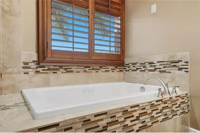 18435 NW 10th St, Pembroke Pines, FL 33029 - Photo 35