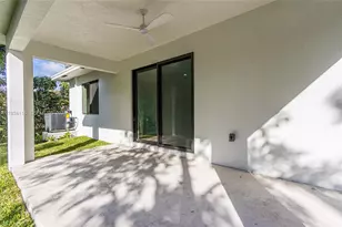241 SW 4th St, Dania Beach, FL 33004 - Photo 7