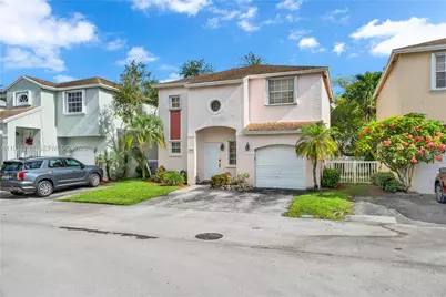 11910 NW 12th St, Pembroke Pines, FL 33026 - Photo 39