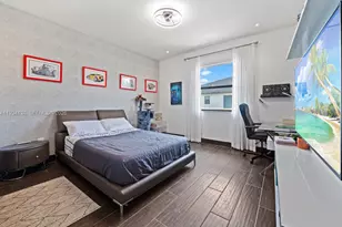 8723 NW 161st Terrace, Miami Lakes, FL 33018 - Photo 17