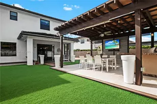 8723 NW 161st Terrace, Miami Lakes, FL 33018 - Photo 21