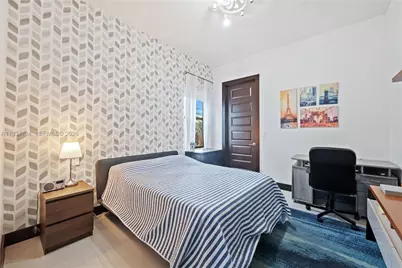 8723 NW 161st Ter, Miami Lakes, FL 33018 - Photo 11