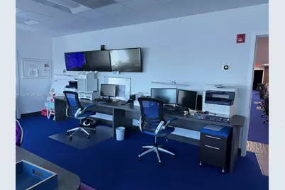 5465 NW 36th St, Miami Springs, FL 33166 - Photo 29