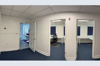 5465 NW 36th St, Miami Springs, FL 33166 - Photo 13