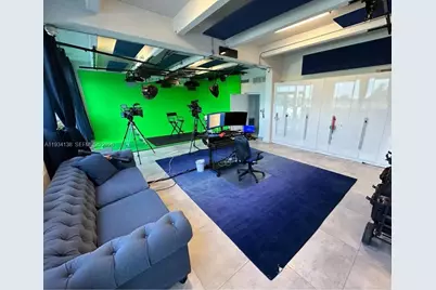 5465 NW 36th St, Miami Springs, FL 33166 - Photo 65