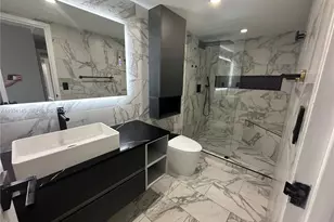 600 Parkview Dr, Hallandale Beach, FL 33009 - Photo 17