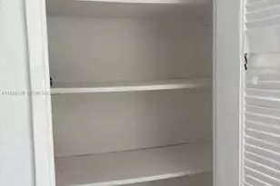 19390 Collins Ave, Sunny Isles Beach, FL 33160 - Photo 5