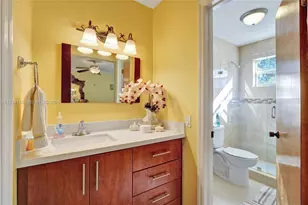 4141 W 4th Ave, Hialeah, FL 33012 - Photo 15