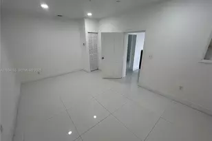 551 NW 41st St, Miami, FL 33127 - Photo 5