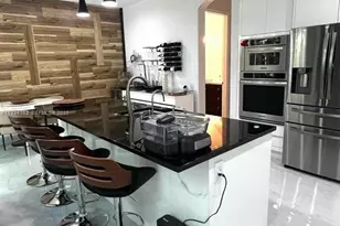 6923 Julia Gardens Dr, Coconut Creek, FL 33073 - Photo 7