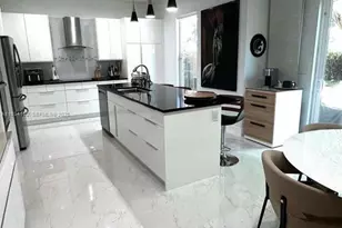 6923 Julia Gardens Dr, Coconut Creek, FL 33073 - Photo 9