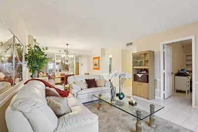 4350 Hillcrest Dr #702, Hollywood, FL 33021 - Photo 3