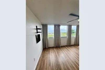 1750 W 56th St #211, Hialeah, FL 33012 - Photo 11