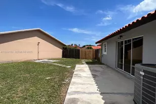 14333 SW 102nd St, Miami, FL 33186 - Photo 21