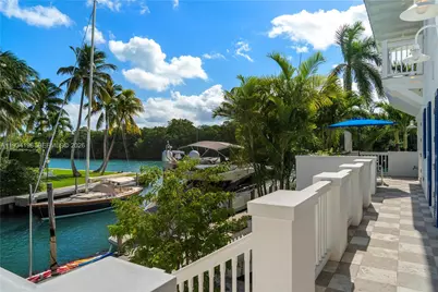 100 Cape Florida Dr, Key Biscayne, FL 33149 - Photo 57