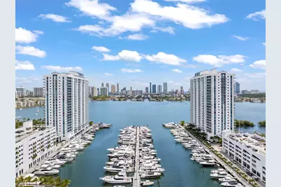 17211 Biscayne Blvd Bs-62, North Miami Beach, FL 33160 - Photo 1