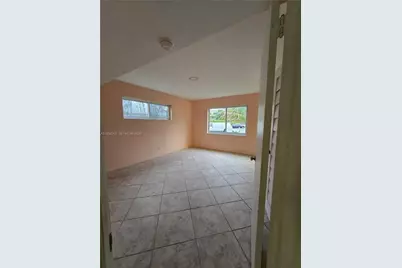 [Address not provided], Pompano Beach, FL 33062 - Photo 13