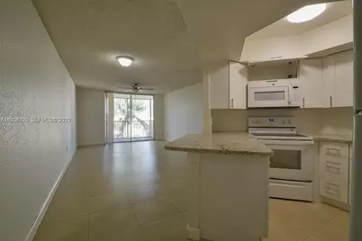 8215 Lake Dr #504, Doral, FL 33166 - Photo 1