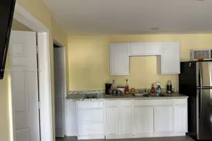 5440 SW 101st Ave, Miami, FL 33165 - Photo 3