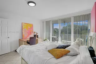 1780 NE 191st St, Miami, FL 33179 - Photo 15