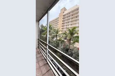 2935 NE 163rd St #3P, North Miami Beach, FL 33160 - Photo 23