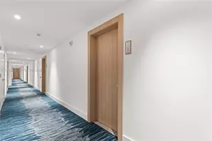 90 SW 3rd St, Miami, FL 33130 - Photo 7