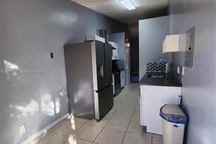 7446 NW 34th St, Lauderhill, FL 33319 - Photo 7