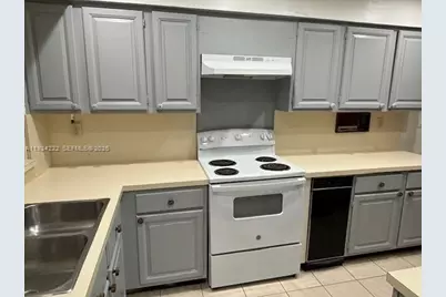 11349 SW 85 Ln, Miami, FL 33173 - Photo 5