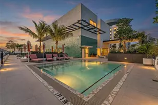 11 NE 6th Ave, Miami, FL 33132 - Photo 19