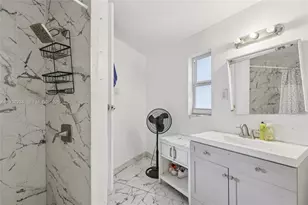 6040 SW 32nd St, Miramar, FL 33023 - Photo 11