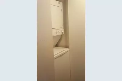 185 SW 7th St #3109, Miami, FL 33130 - Photo 7