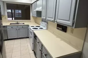 11349 SW 85th Ln, Miami, FL 33173 - Photo 3