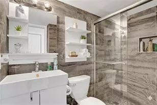 250 180th Dr, Sunny Isles Beach, FL 33160 - Photo 11