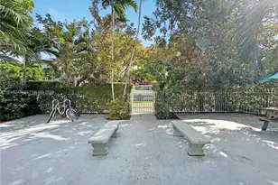 900 Jefferson Ave, Miami Beach, FL 33139 - Photo 21