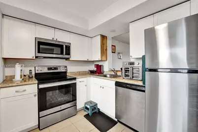 7684 NW 18th St #202, Margate, FL 33063 - Photo 23