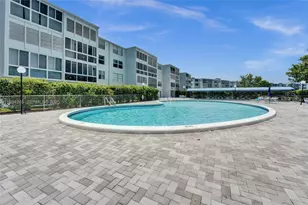 7684 NW 18th St, Margate, FL 33063 - Photo 5