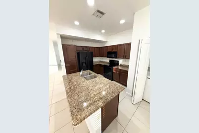 1364 NW 214th Ter #1364, Miami Gardens, FL 33169 - Photo 3