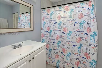 514 NW 21st St, Homestead, FL 33030 - Photo 13